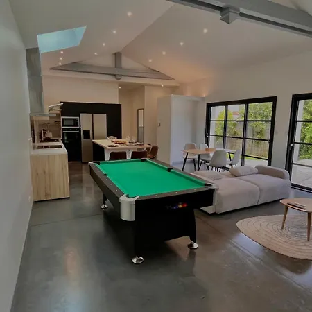 Villa Havre De Paix Avec Piscine *